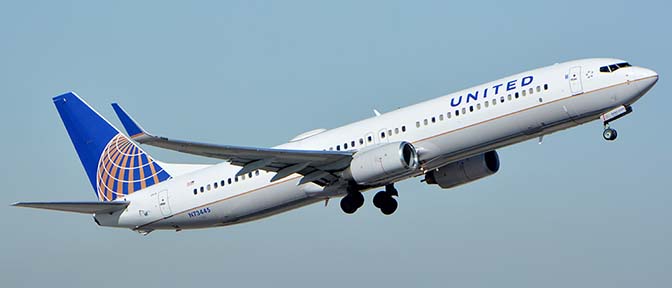 United Boeing 737-924 N73445, Phoenix Sky Harbor, January 19, 2016